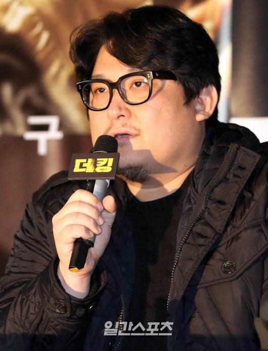 《至尊》电影封面