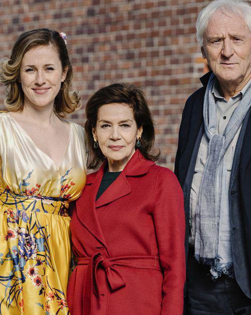 《Lang lebe die Königin》电影封面