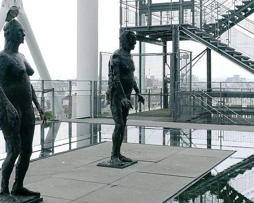 《Tension Structures》纪录片封面