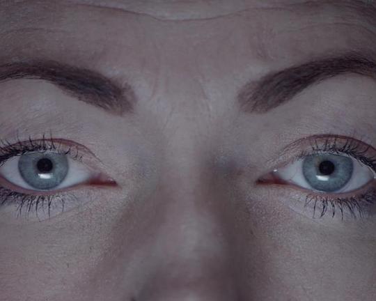 《My Blonde GF》纪录片封面