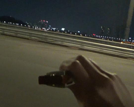 《水听器蝴蝶》电影封面