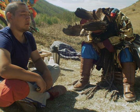 《Dreams of the Sky Mausoleum》纪录片封面