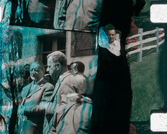 《Perpendicolare Avanti》电影封面