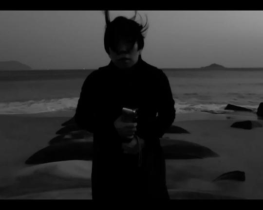 《海坐下來時沒有風》电影封面