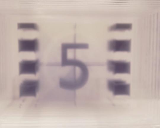 《Floating Memories》电影封面