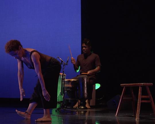 《Maboungou: Being in the World》纪录片封面