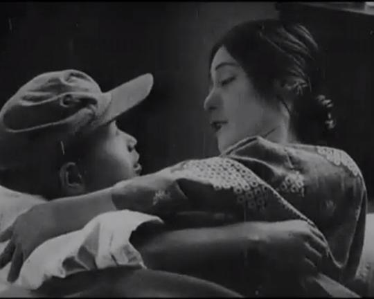 《朝鲜寻母男孩》电影封面