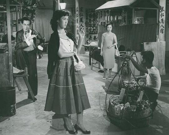 《楼下闩水喉》电影封面