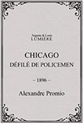 《警察在芝加哥列队行进》封面