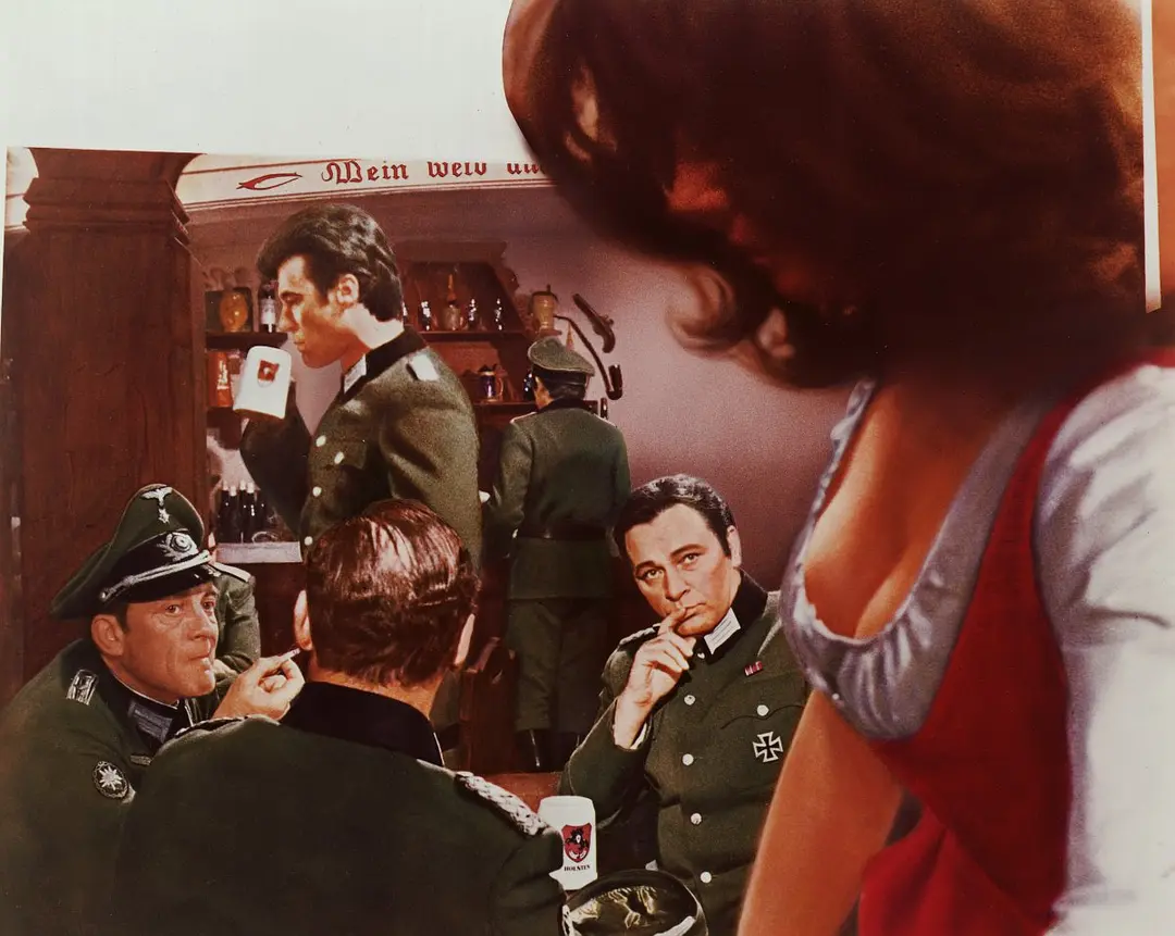 血染雪山堡剧照1