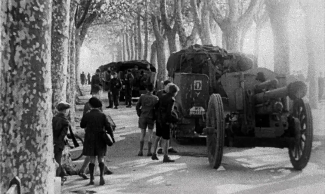 悲哀和怜悯剧照1