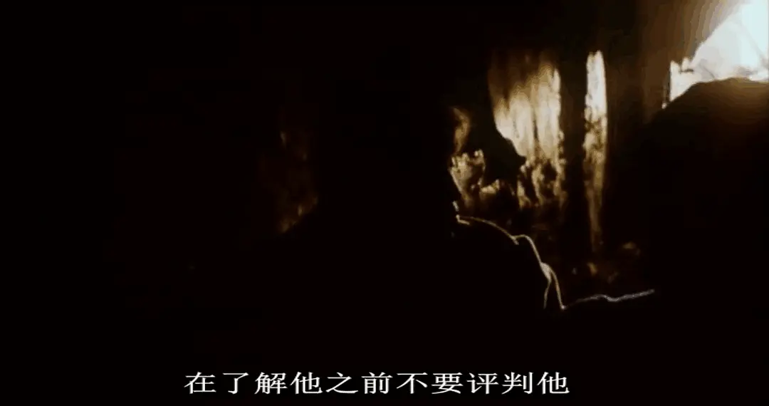 鸟，孤儿和愚人剧照3