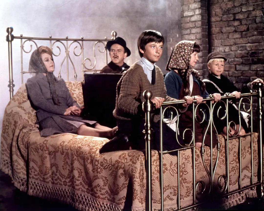 飞天万能床剧照1