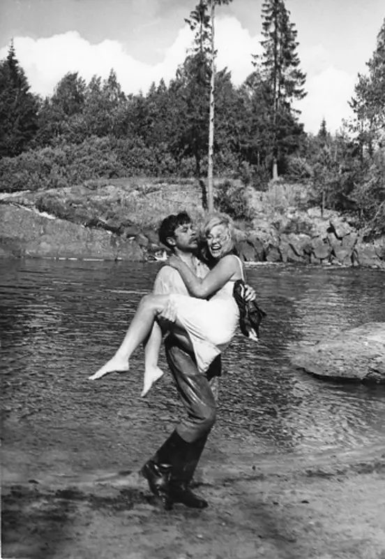 这里的黎明静悄悄剧照2