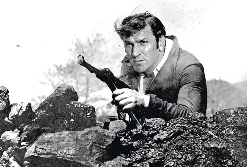 瓦尔特保卫萨拉热窝剧照1