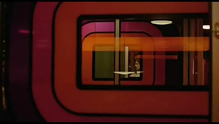 十三个月亮剧照1