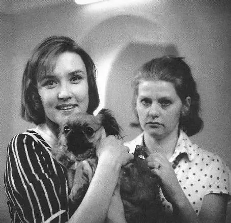 莫斯科不相信眼泪剧照1