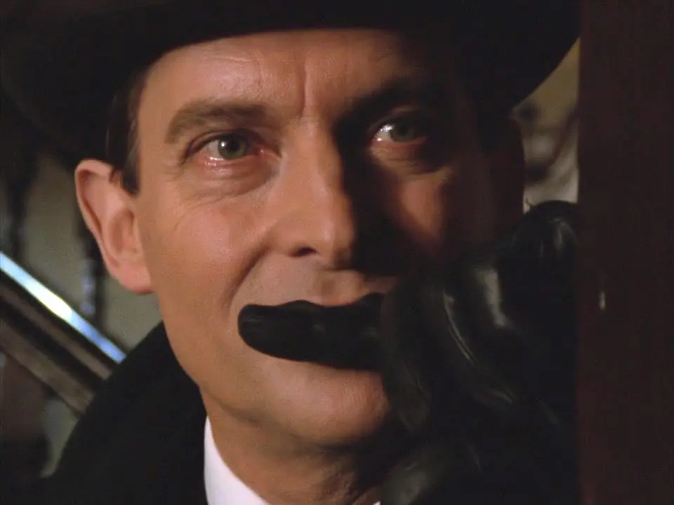 威斯特里亚寓所剧照2