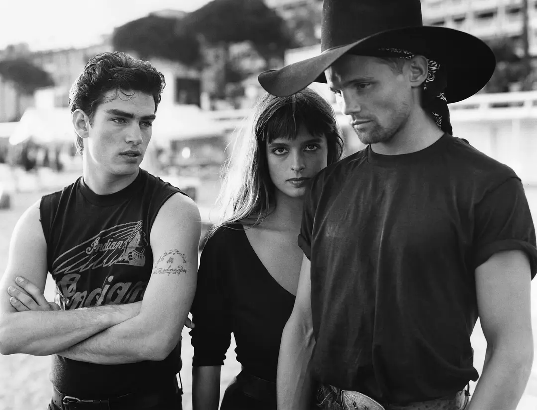 让我们一起迷失剧照2