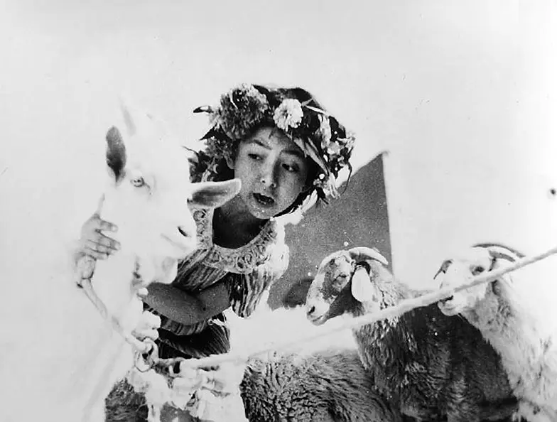 火焰山来的鼓手剧照2