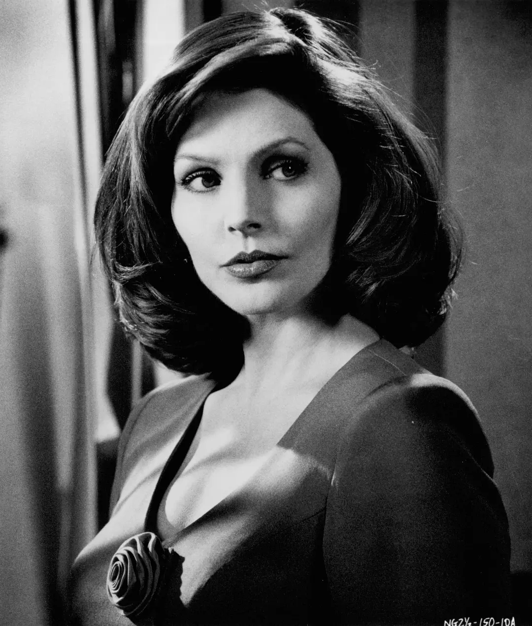 白头神探2½：恐怖的气味剧照1