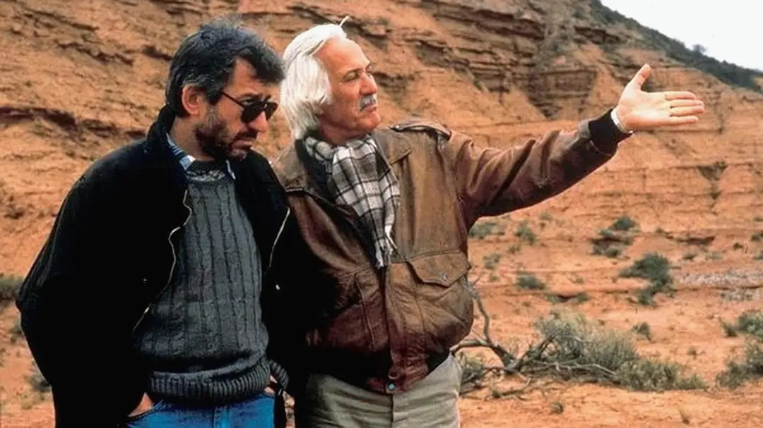 世界上的某个地方剧照1