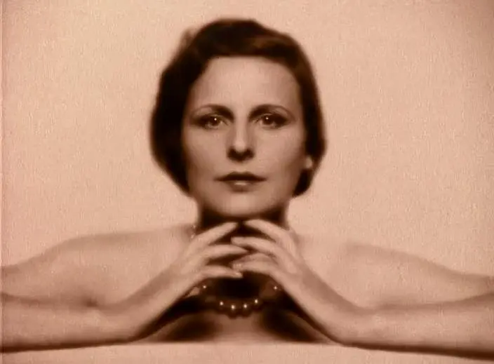 图像的力量：莱尼·里芬施塔尔剧照3