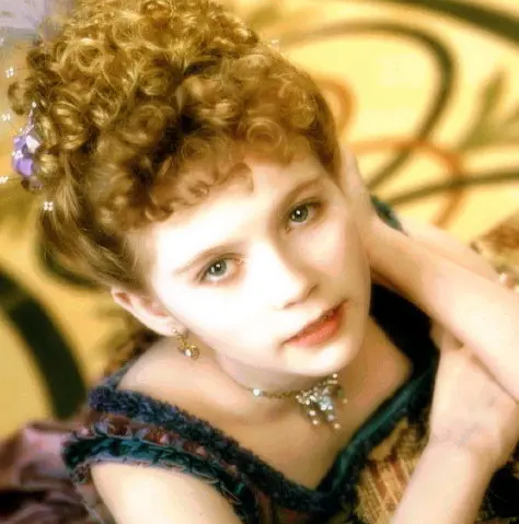 夜访吸血鬼剧照2