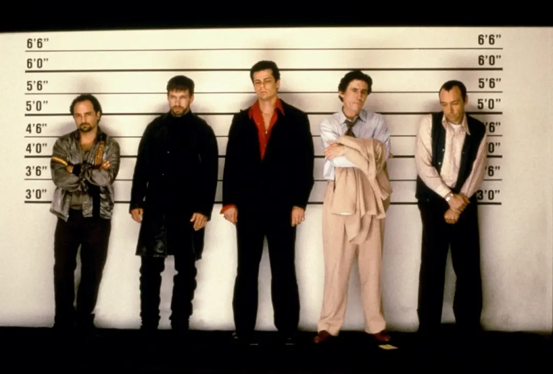 非常嫌疑犯剧照1