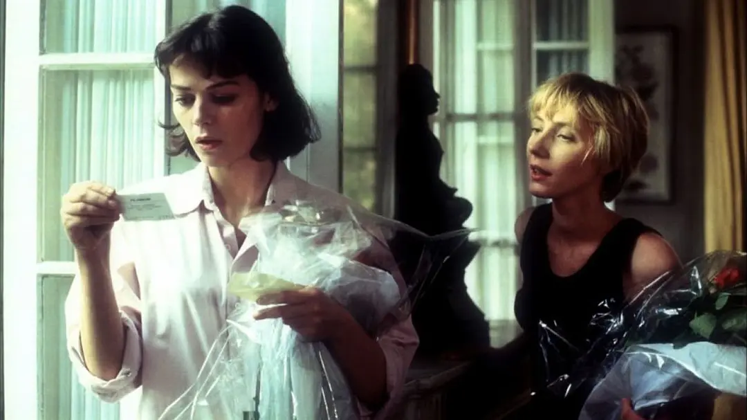 高、低与脆弱之间剧照2