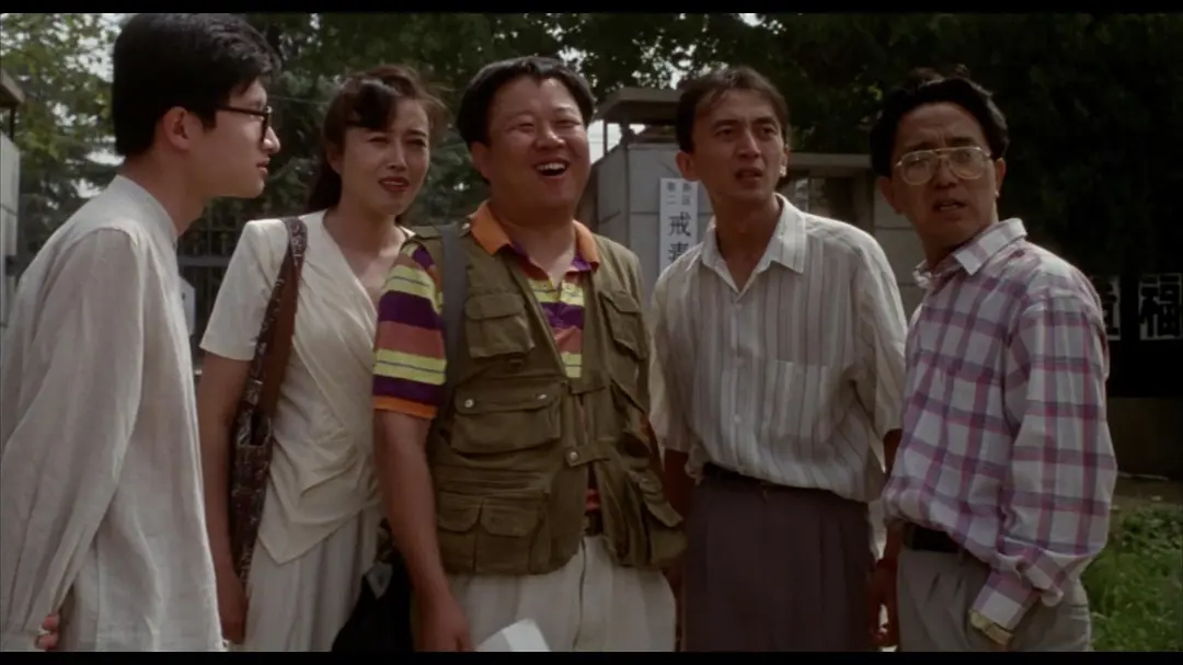 红灯停，绿灯行剧照3