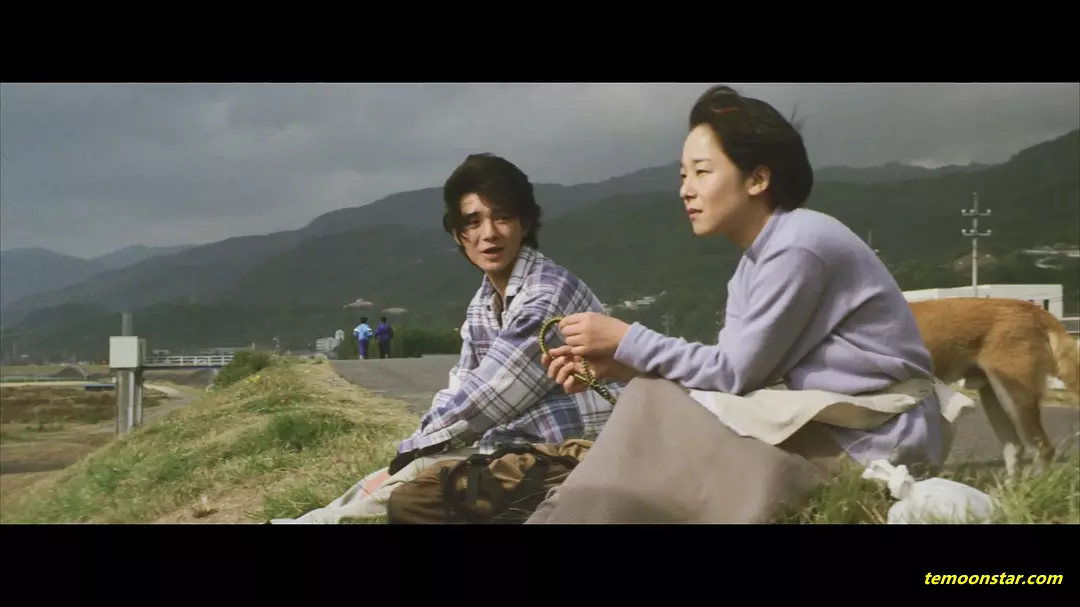 抓着彩虹的男人剧照1