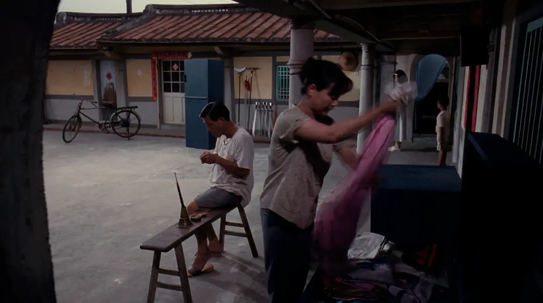 一只鸟仔哮啾啾剧照1