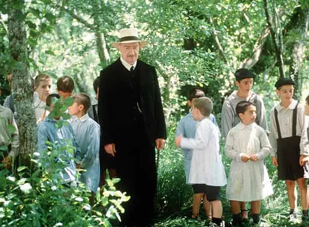 蝴蝶的舌头剧照2