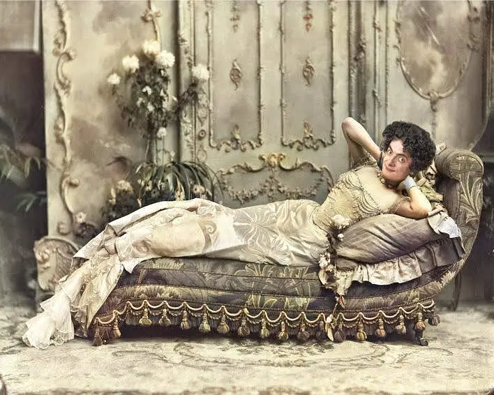 黑爵士之千禧特辑剧照1