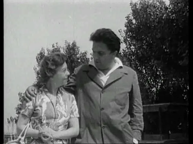 费里尼自画像剧照1