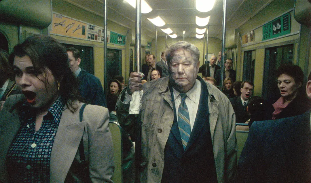 二楼传来的歌声剧照1