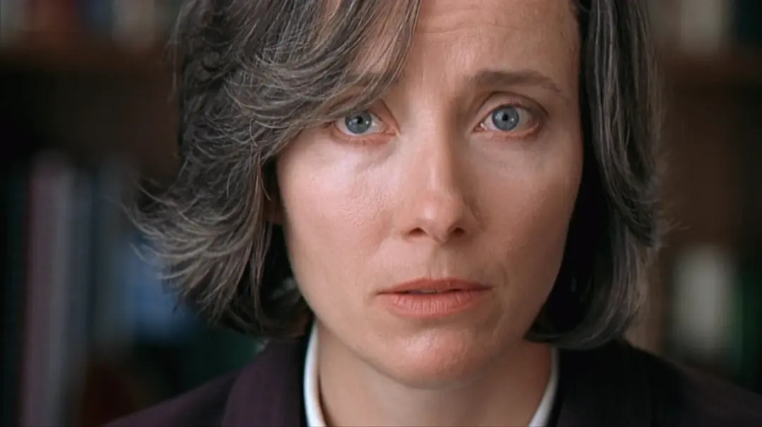 抛开自我空间剧照2