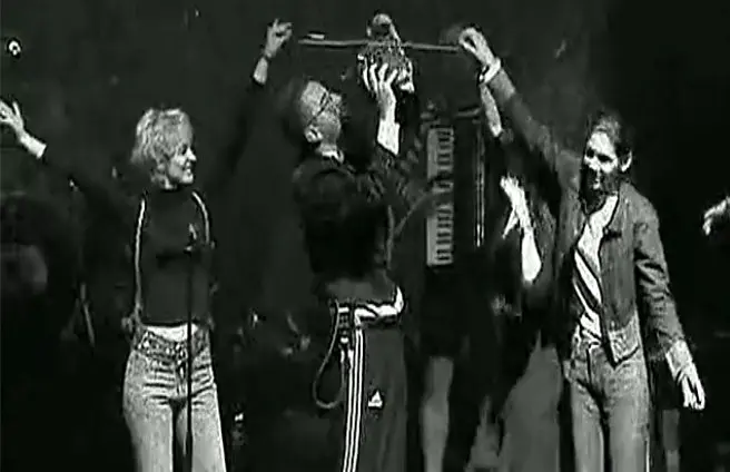 巴尔干朋克剧照3