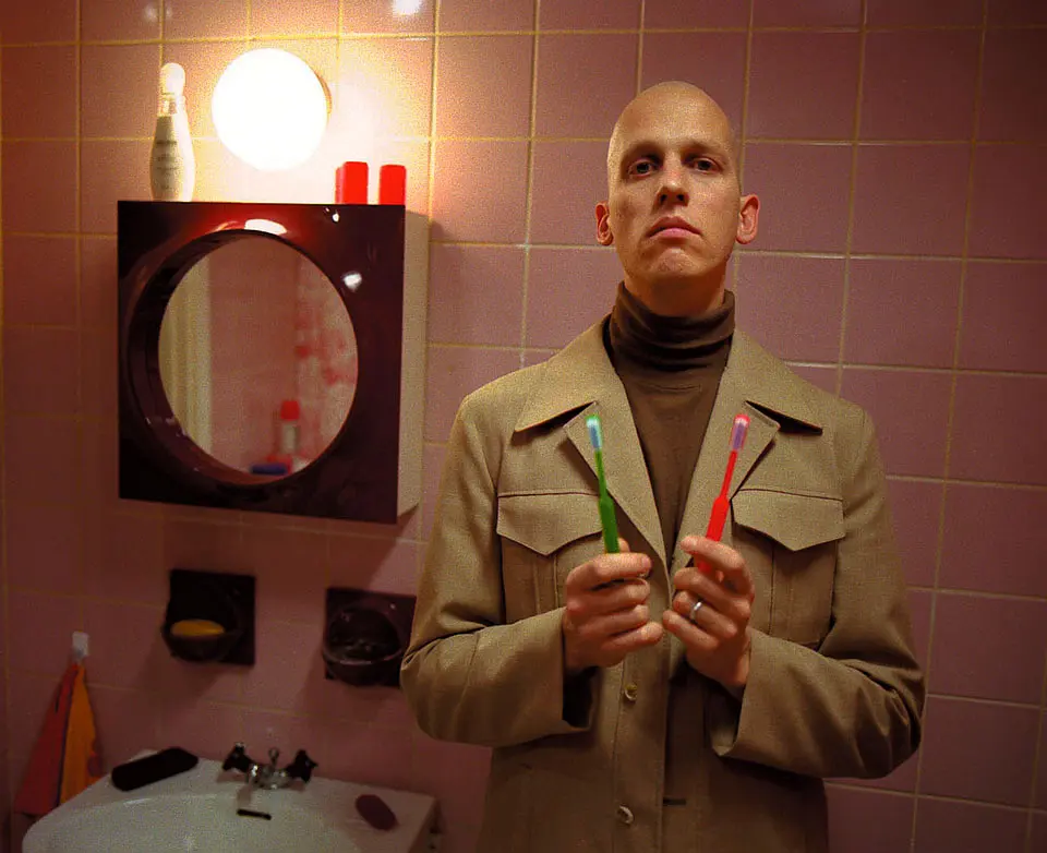 不速之鼓手剧照1