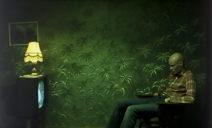 航向热带岛屿的冰山剧照2