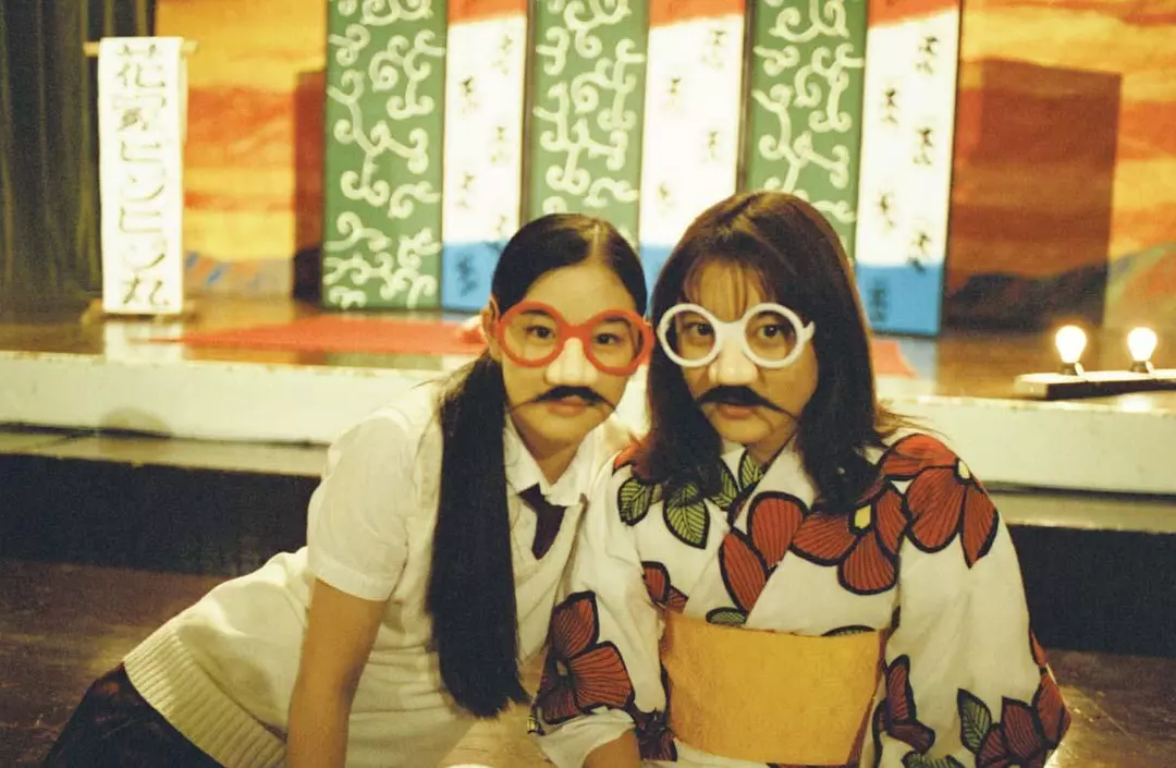 花与爱丽丝剧照3