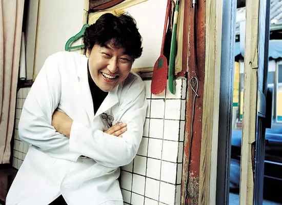 孝子洞理发师剧照3