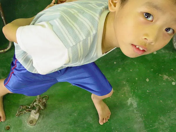 翻滚吧！男孩剧照1