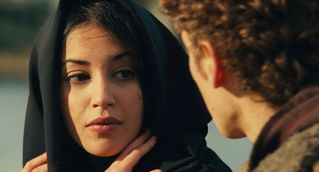 巴黎，我爱你剧照1