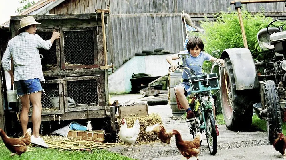 沉重的决定剧照2