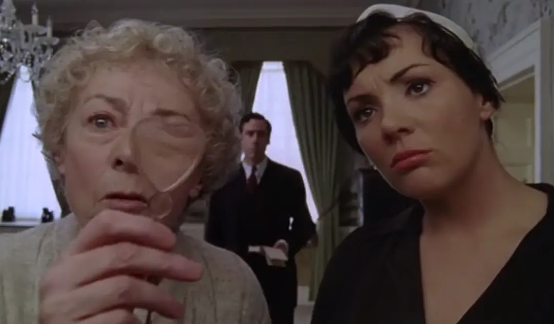 伯特伦旅馆之谜剧照1