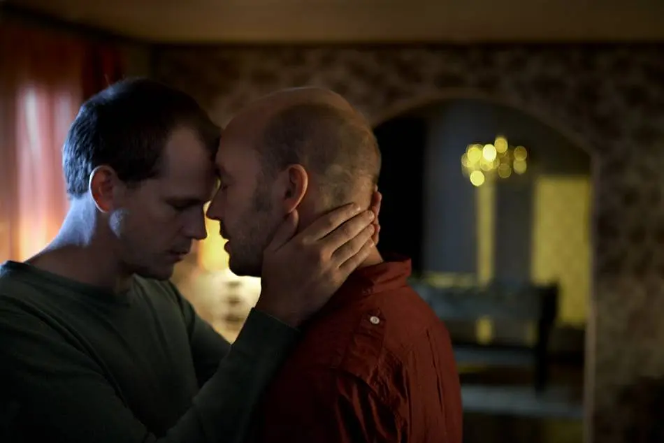 养子十五岁剧照3