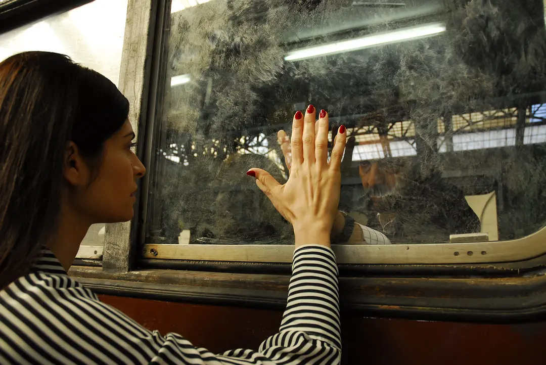 谜一样的双眼剧照1