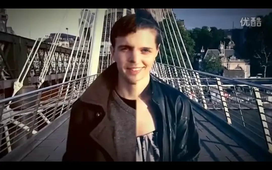 分屏：一个爱情故事剧照1